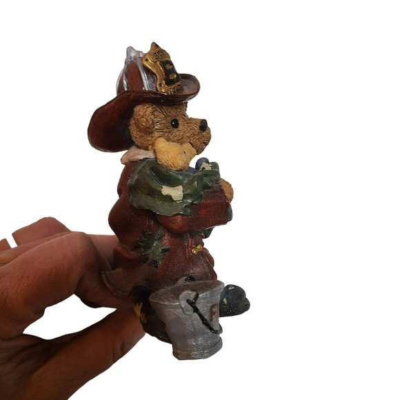 Boyds Bears Elliot The Hero Statue 1996 Bearstone Collection 2280 Firefighter - Picture 9 of 11